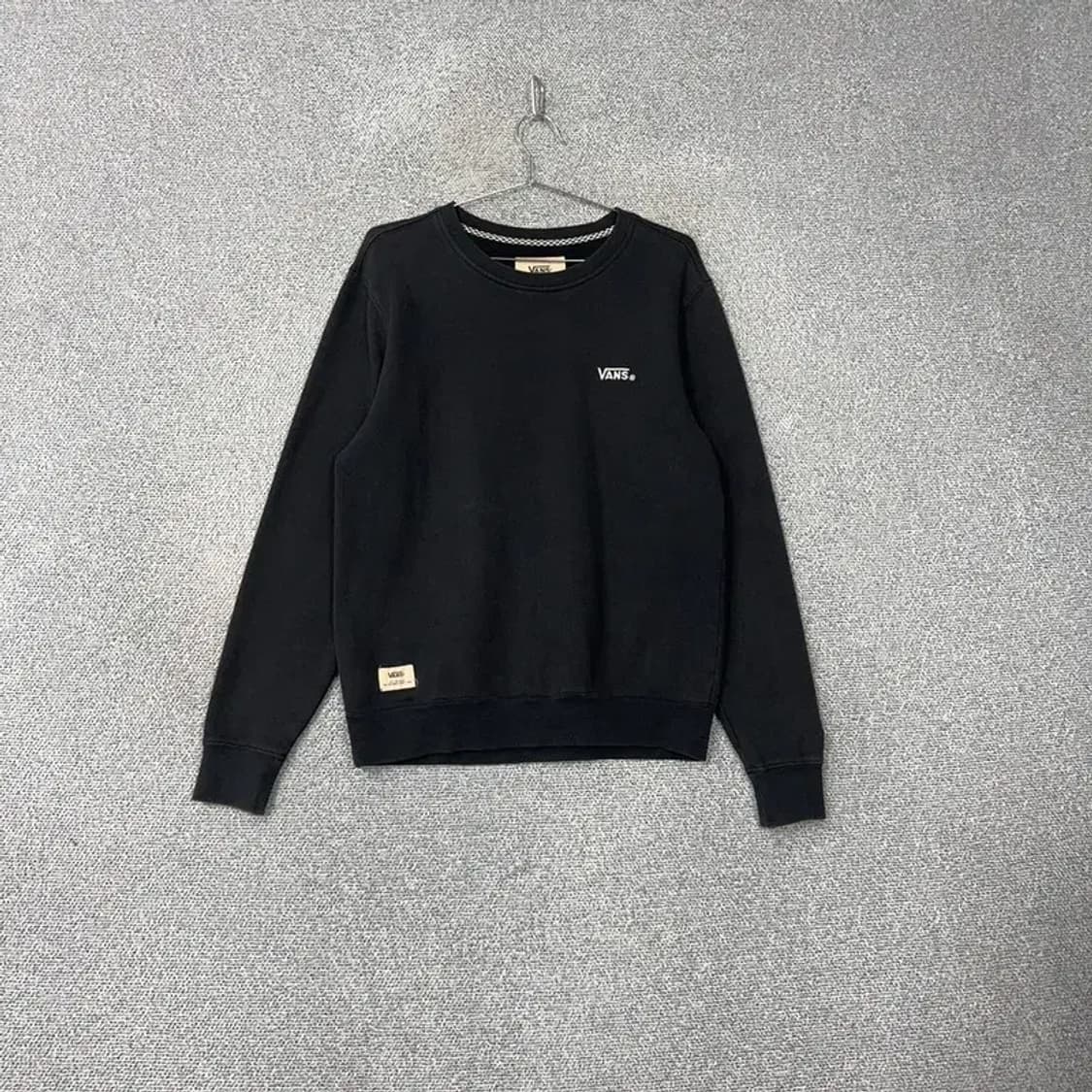 반스 캐주얼 로고 블랙 맨투맨 S 상품이미지1