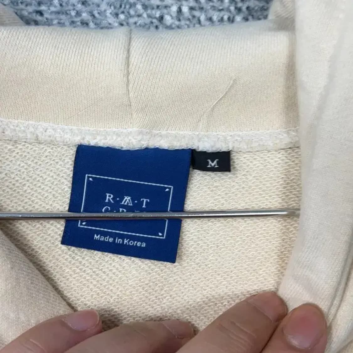 로맨틱크라운 스펠로고 오버핏 후드티 M 상품이미지3