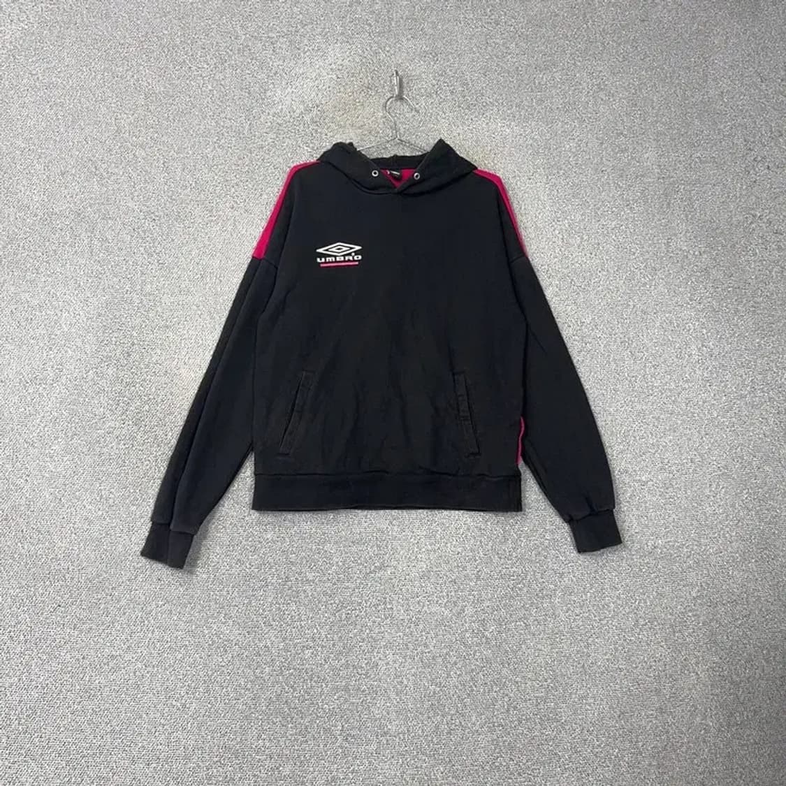 엄브로 로고 빈티지 후드티 95 상품이미지1