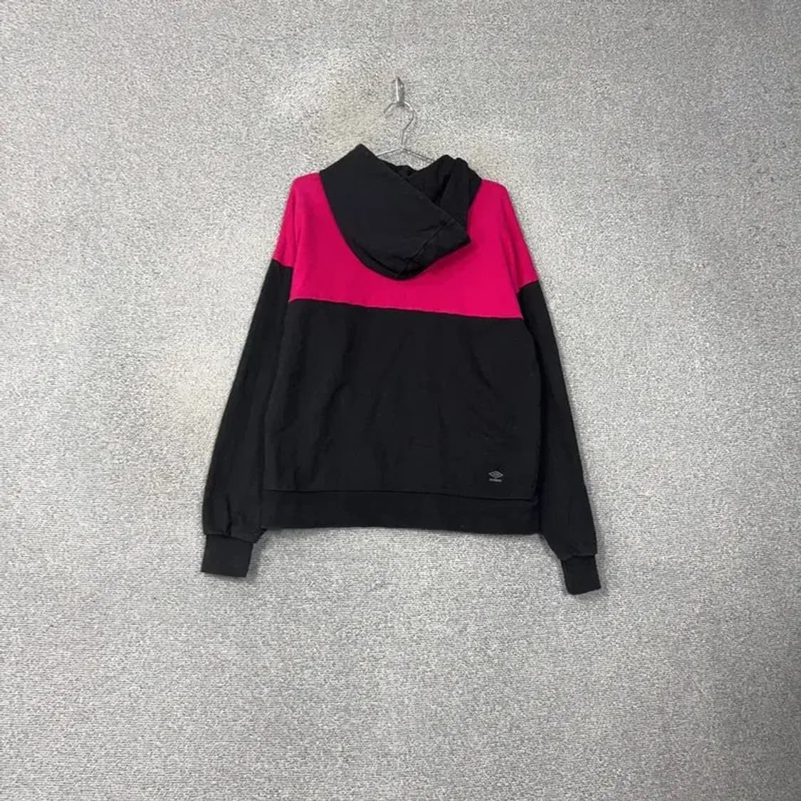 엄브로 로고 빈티지 후드티 95 상품이미지2