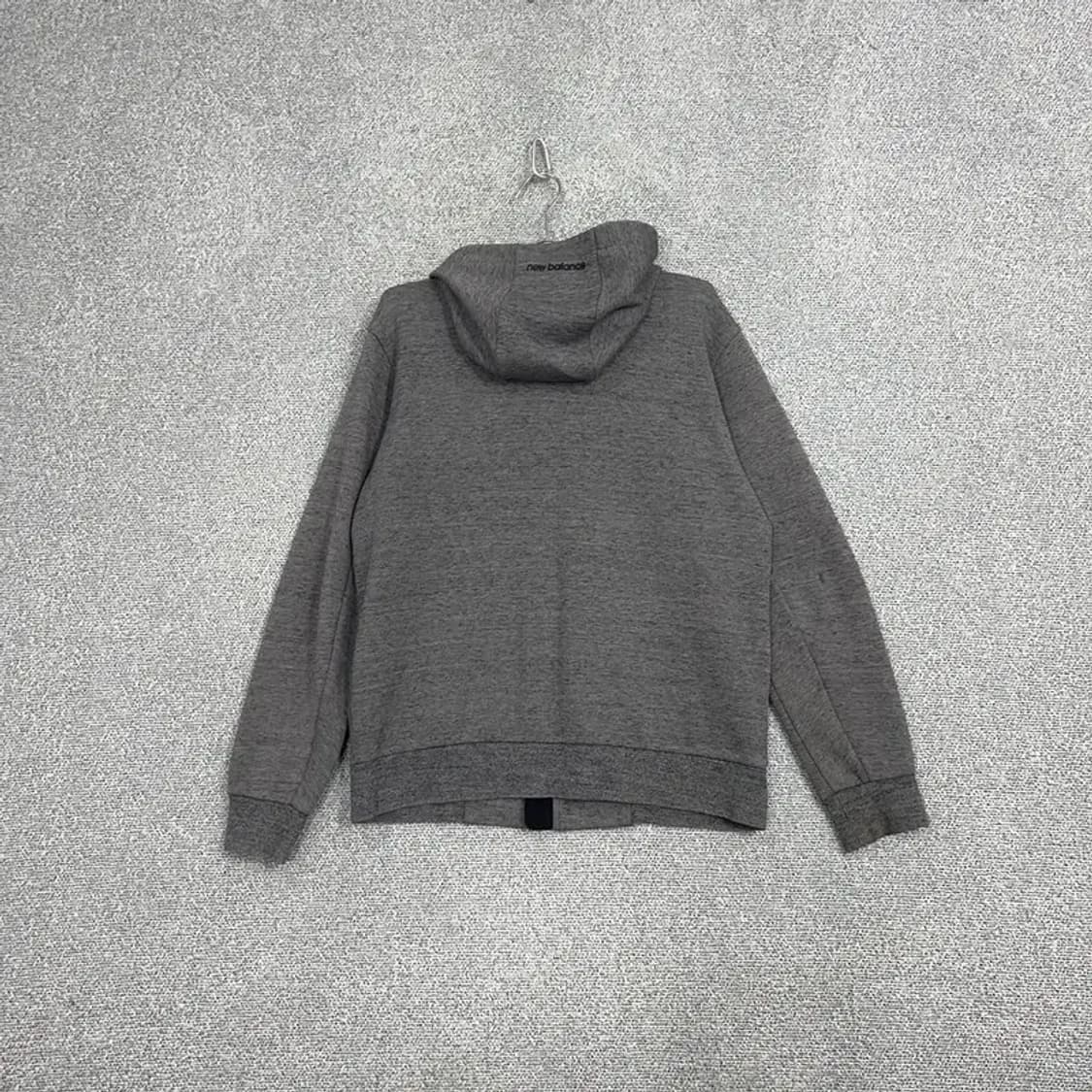 뉴발란스 그레이 로고 기능성 후드집업 XL 상품이미지2