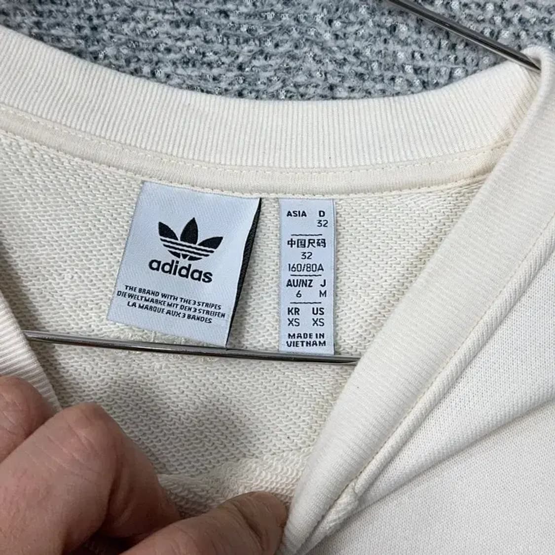 아디다스 플라워 자수 스웻셔츠 맨투맨 XS 상품이미지3