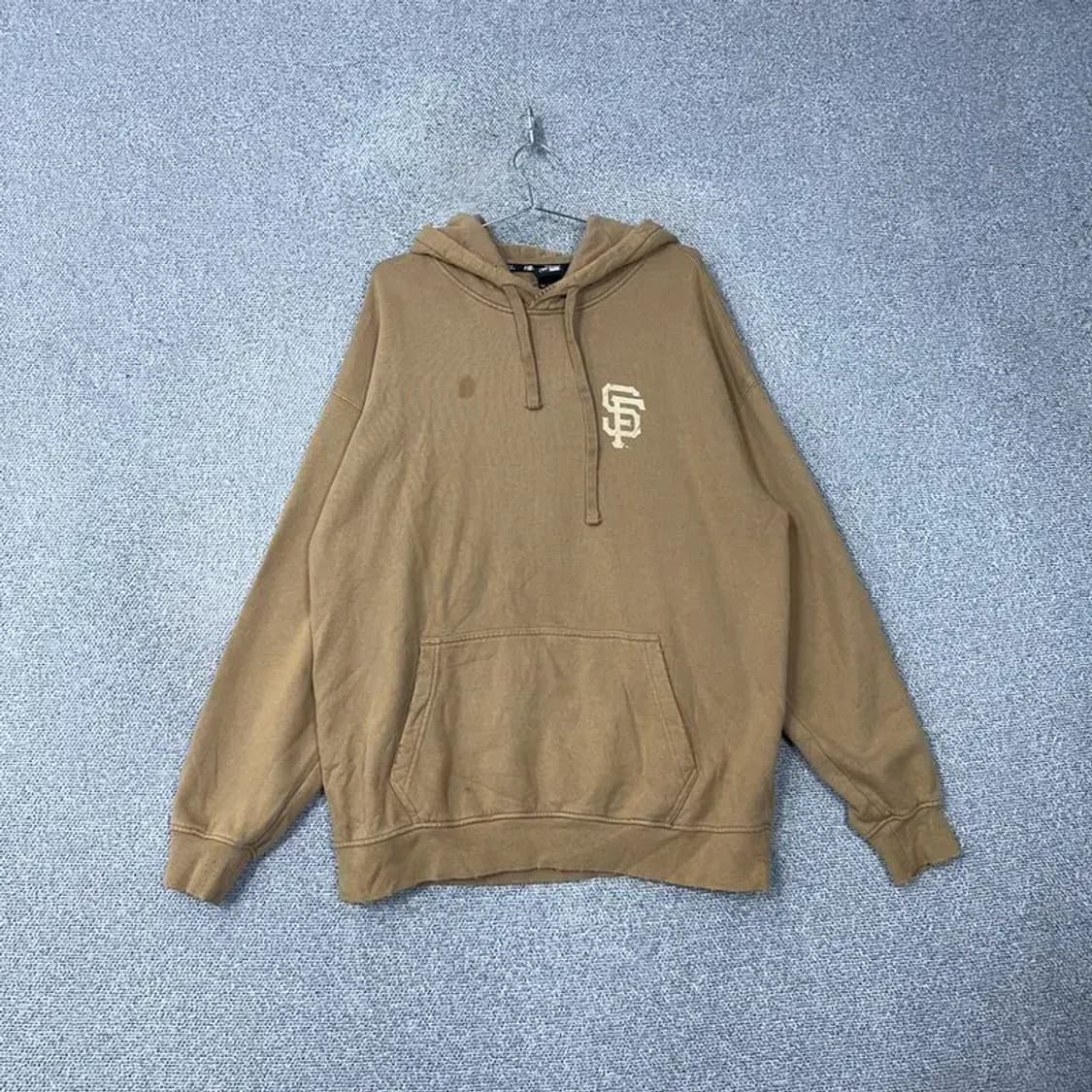 뉴에라 베이지 백프린팅 오버핏 후드티 XL 상품이미지2