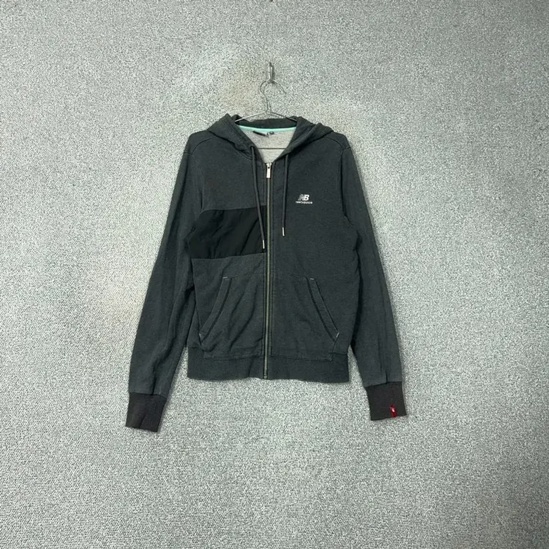 뉴발란스 로고 후드집업 95 상품이미지1