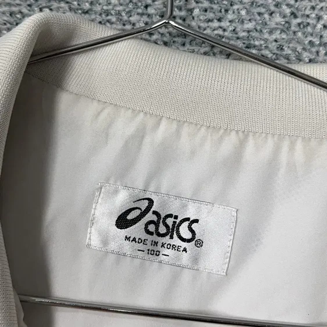 아식스 올드스쿨 사이드라인 바람막이 자켓 100 상품이미지3