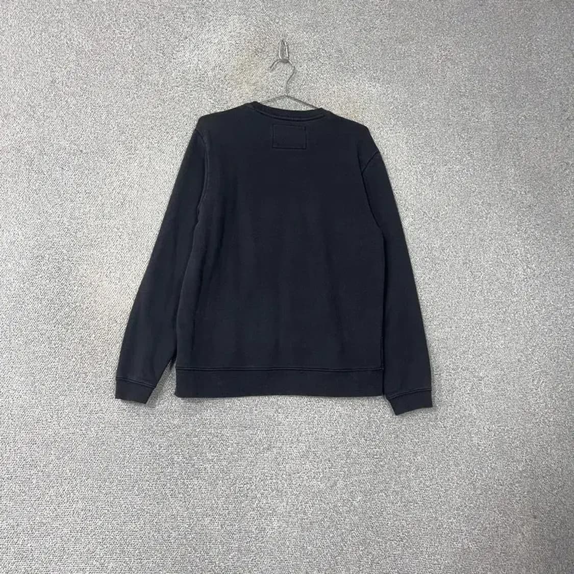 언리밋 로고 맨투맨 L 상품이미지2