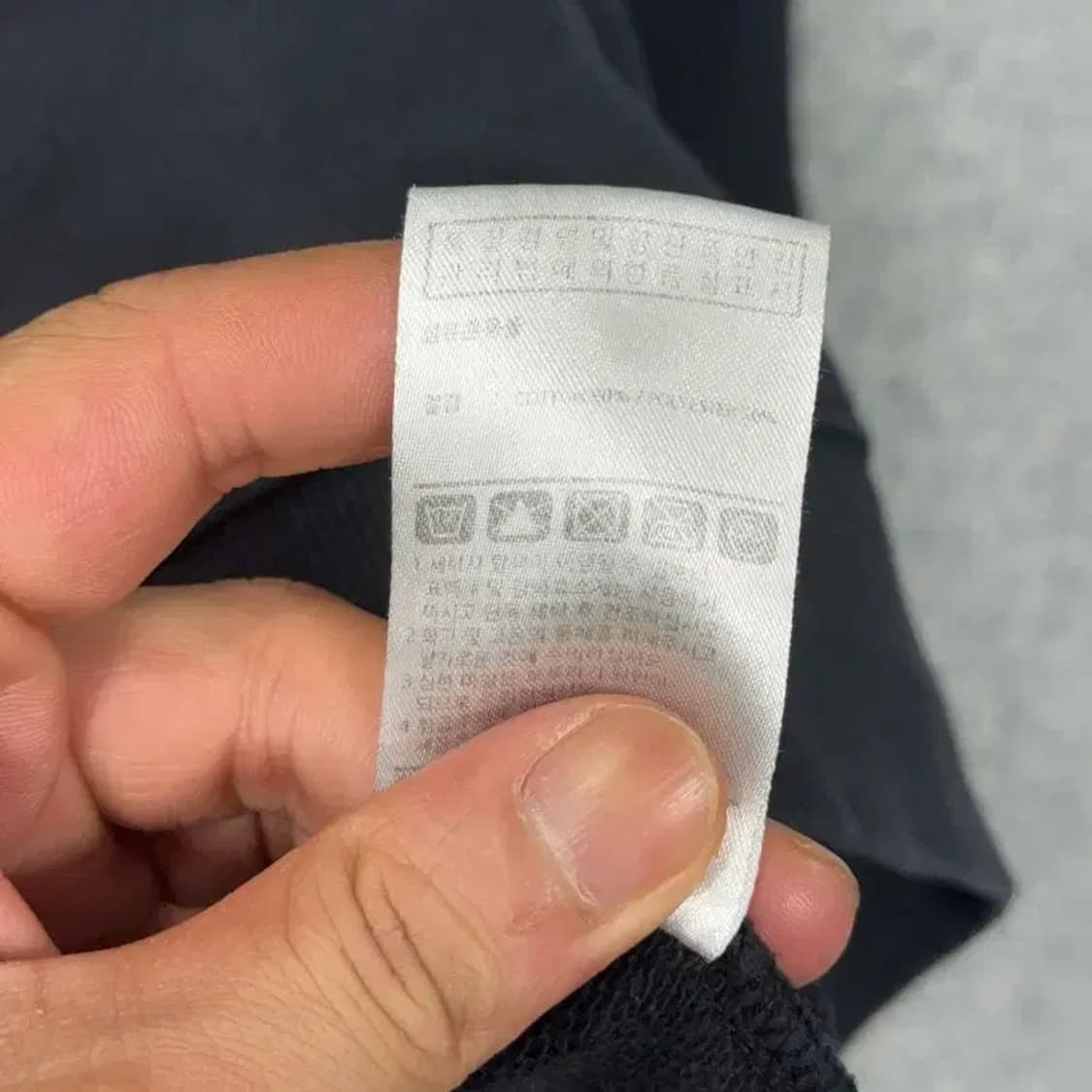 언리밋 로고 맨투맨 L 상품이미지4