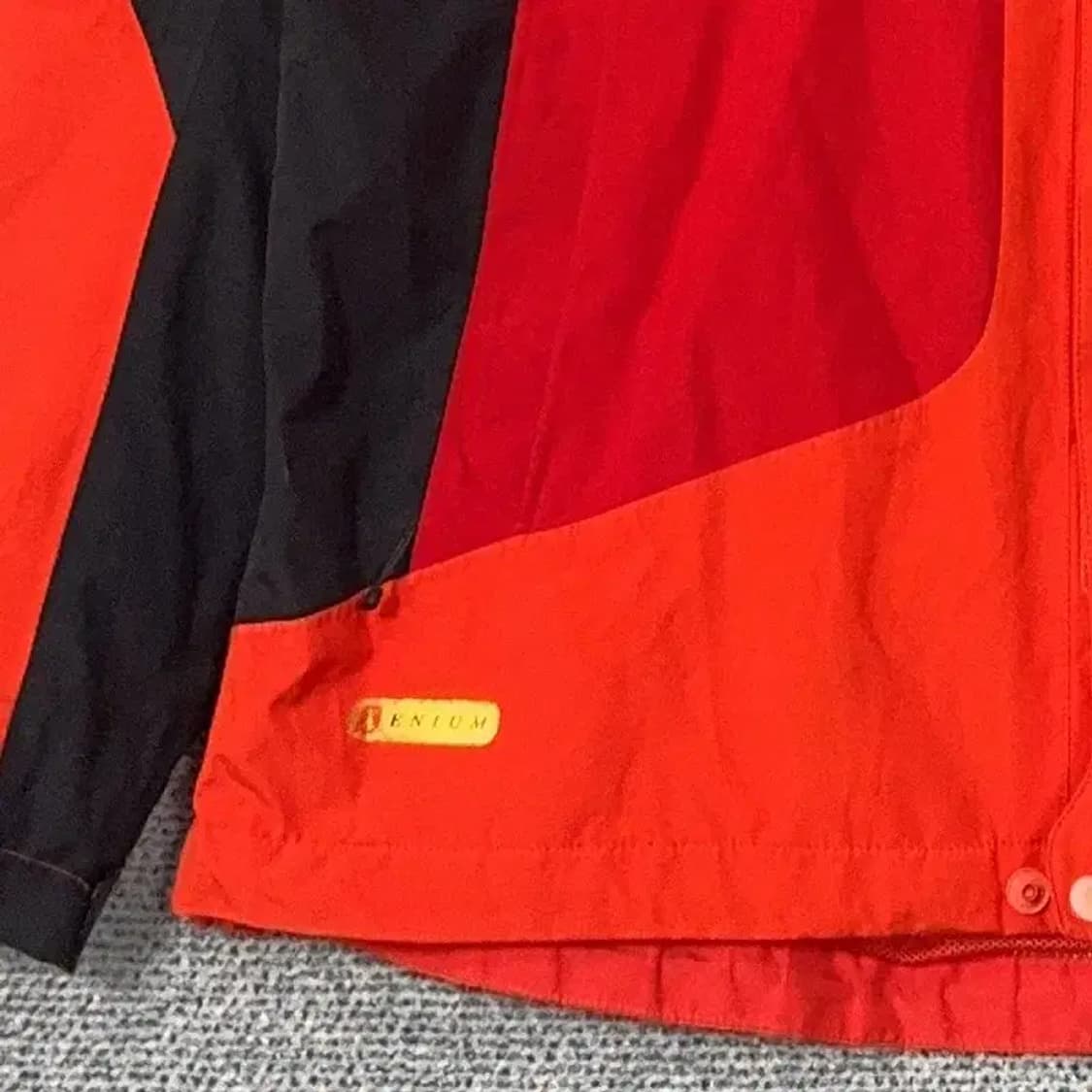 아이더 멀티컬러 고어텍스 바람막이 L 상품이미지3