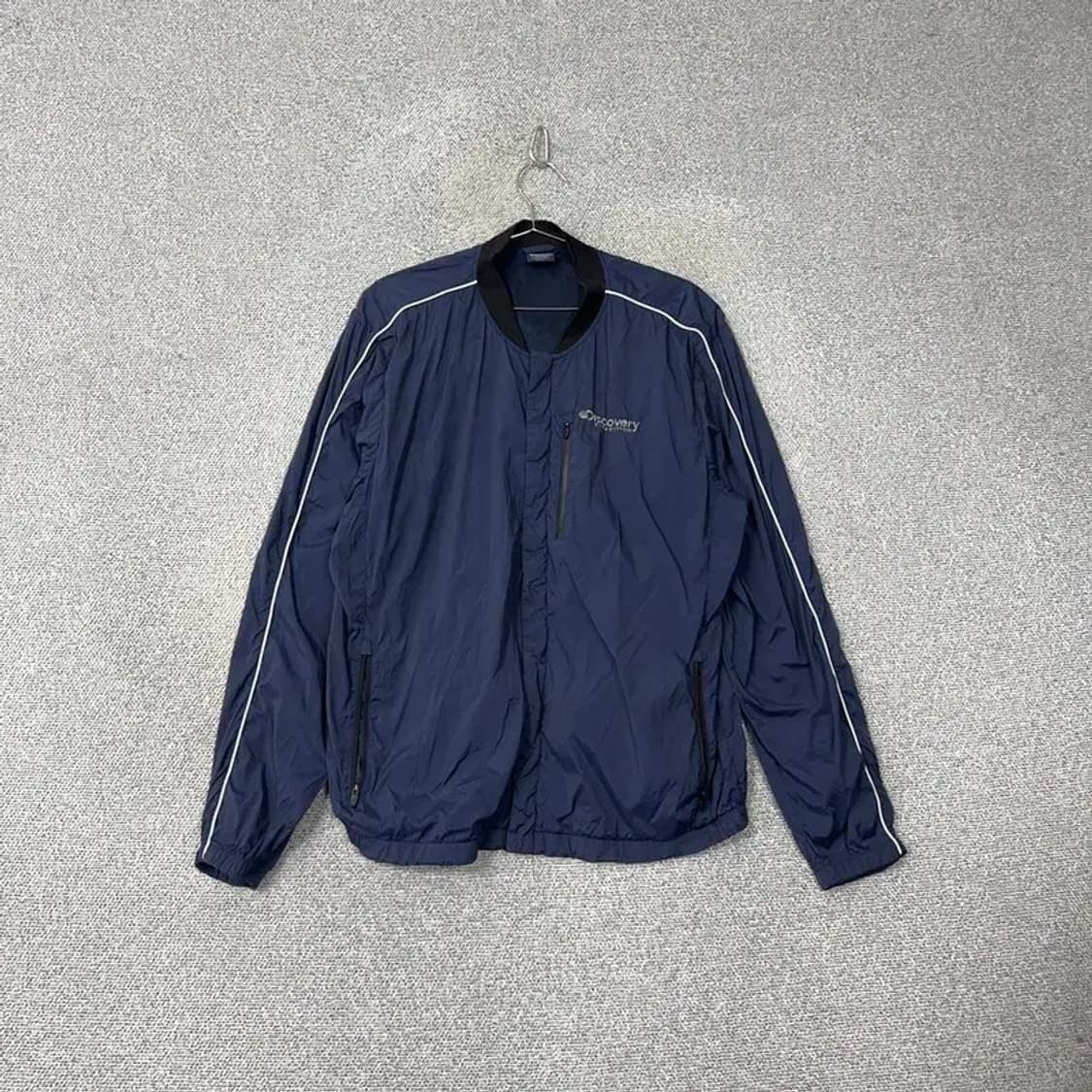 디스커버리 로고 프린팅 네이비 자켓 110 상품이미지1