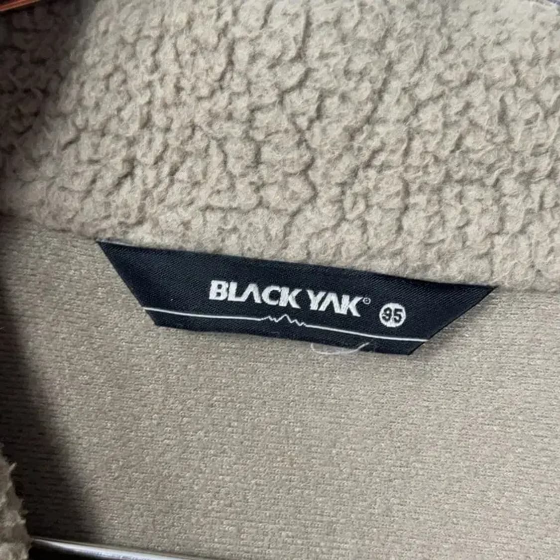 블랙야크 남성 베이지 플리스 후리스 95 상품이미지3