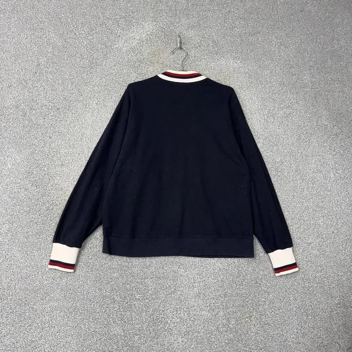 로맨틱크라운 단가라 크루넥 오버핏 스웻셔츠 맨투맨 M 상품이미지2