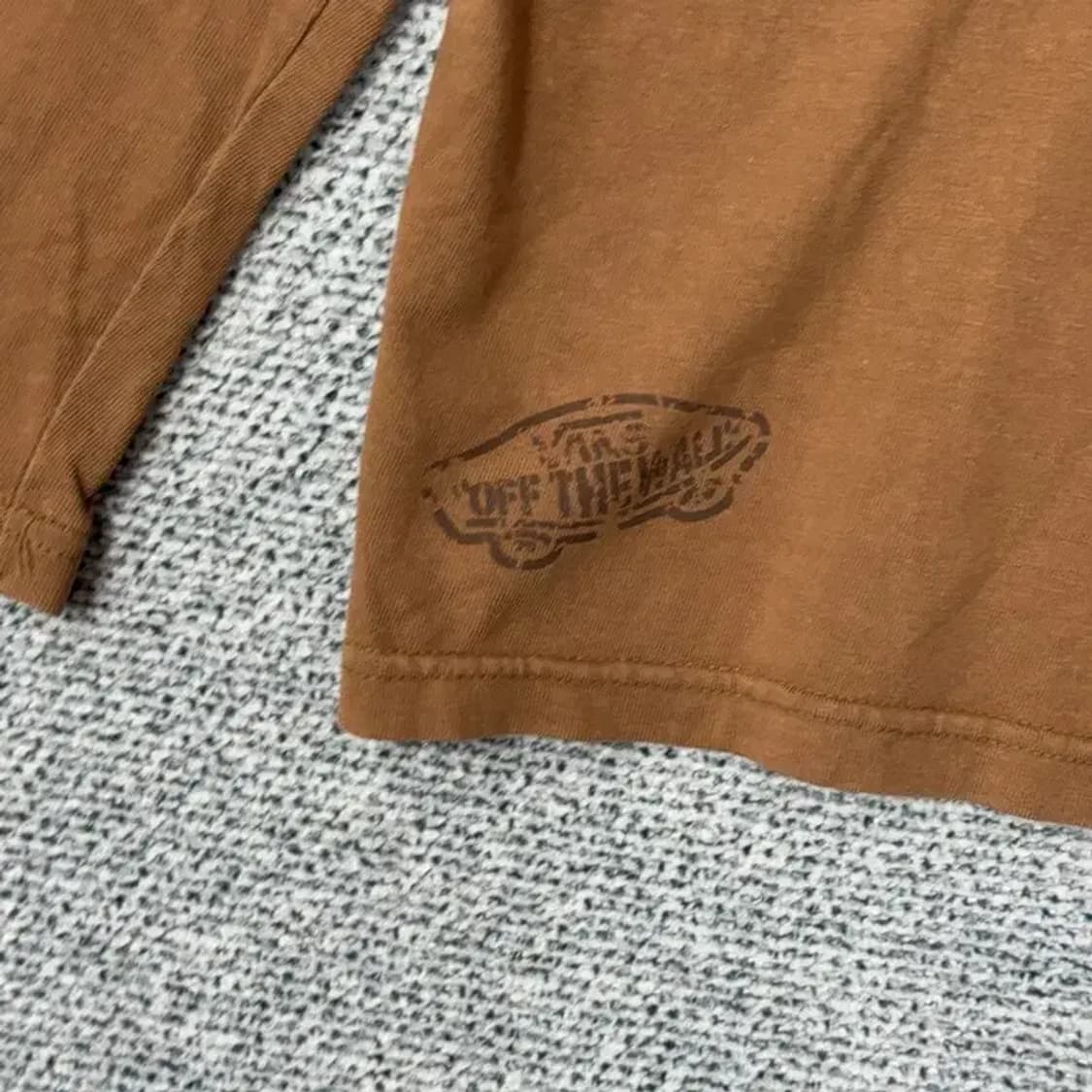 반스 빈티지 Y2K 사이드라인 브라운 슬리브 긴팔티 상품이미지3