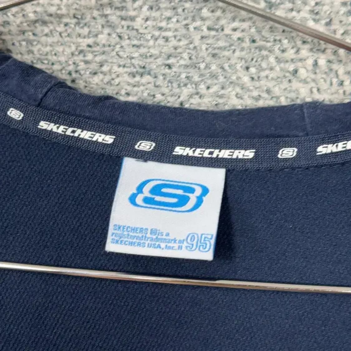 스케쳐스 네이비 로고 후드집업 95 상품이미지3