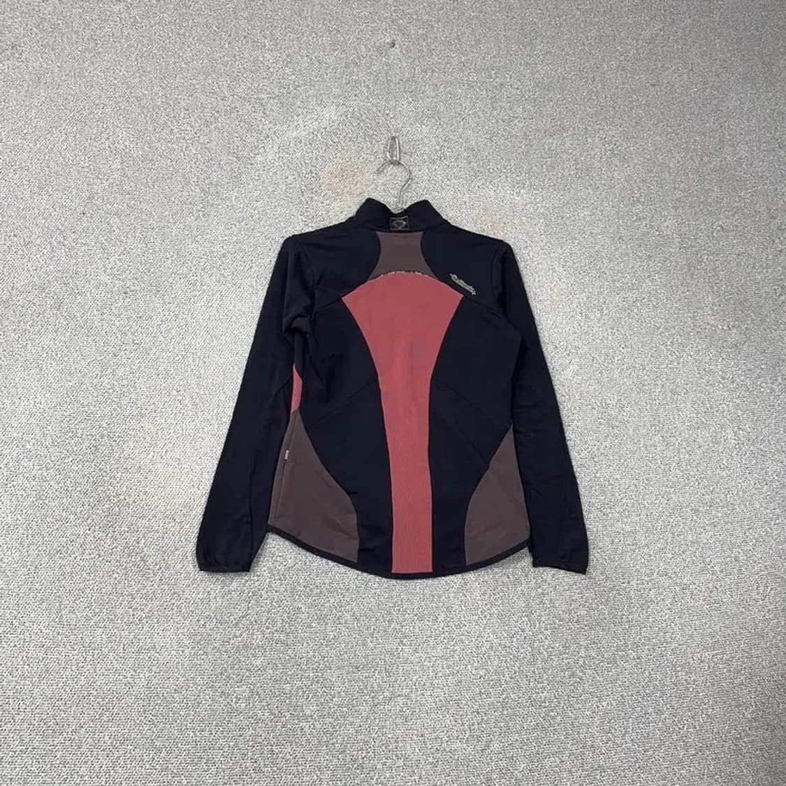 블랙야크 로고 여성 기능성 집업 90 상품이미지2