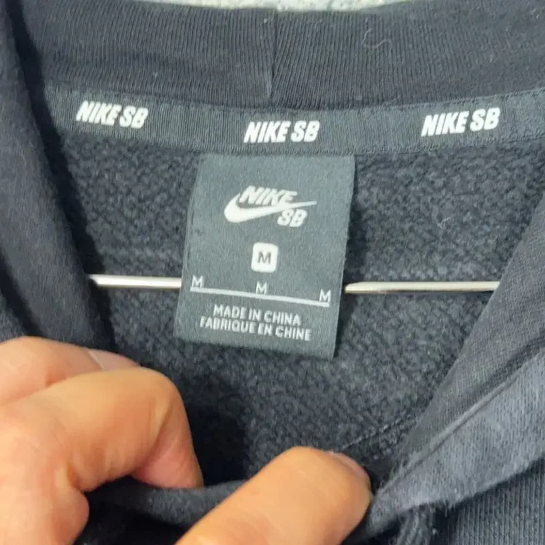 나이키 SB 스우시 블랙 후드티 M 상품이미지3