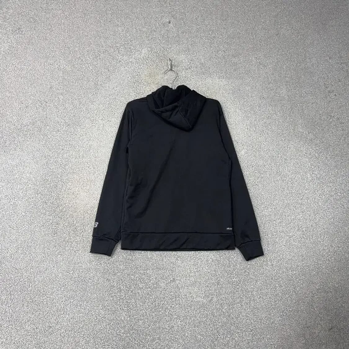 뉴발란스 빅프린팅 기능성 블랙 후드티 S 상품이미지2