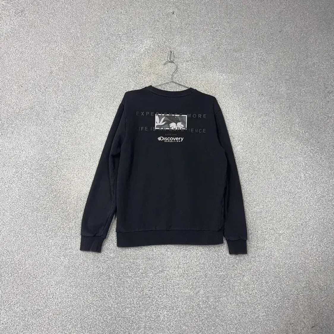 디스커버리 프린팅 로고 캐주얼 맨투맨 100 상품이미지2