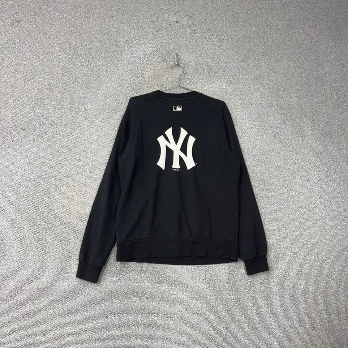 MLB 뉴욕양키즈 블랙 맨투맨 M 상품이미지2