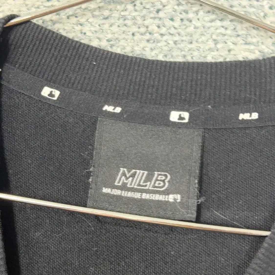 MLB 뉴욕양키즈 블랙 맨투맨 M 상품이미지3