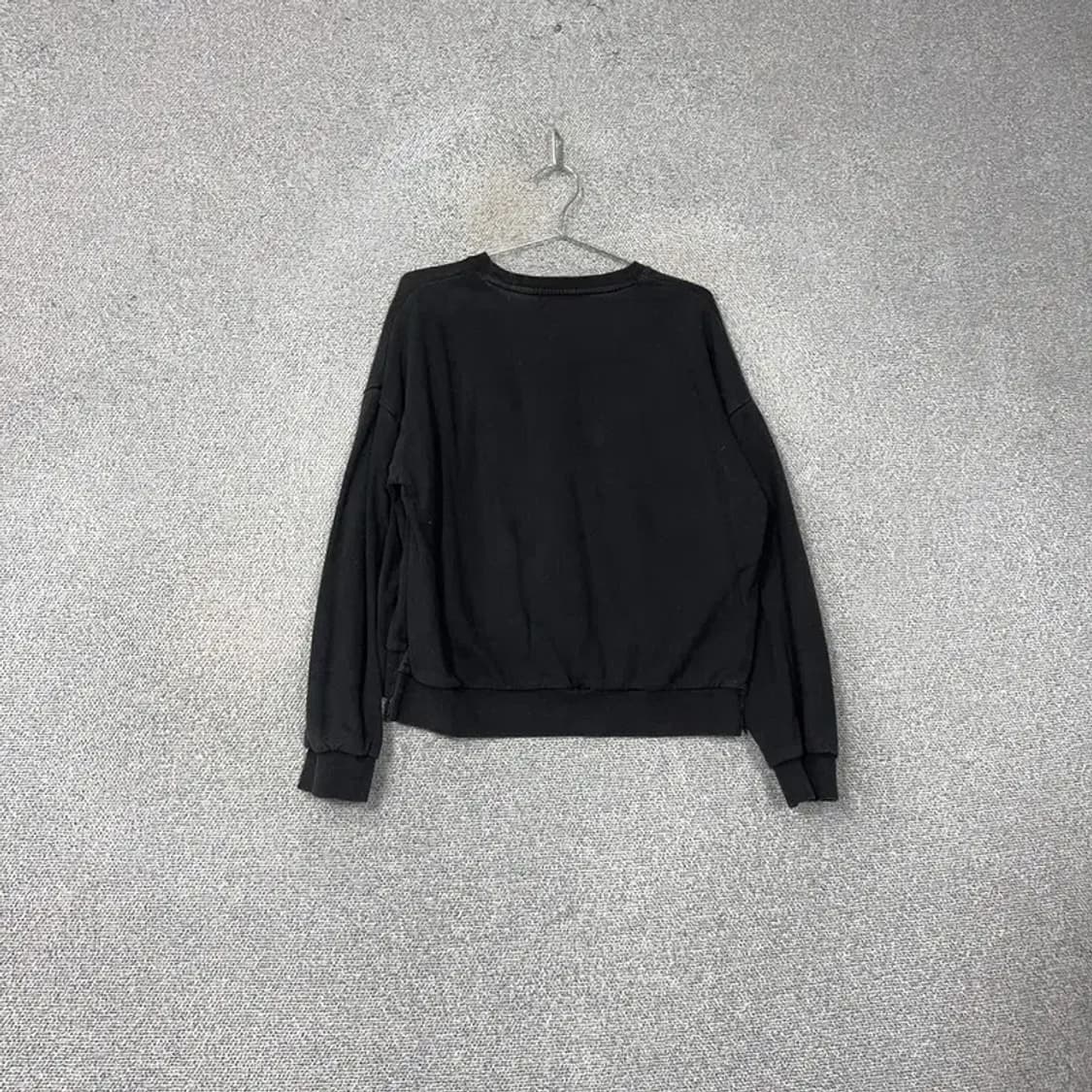 게스 빈티지 프린팅 로고 블랙 맨투맨 S 상품이미지2