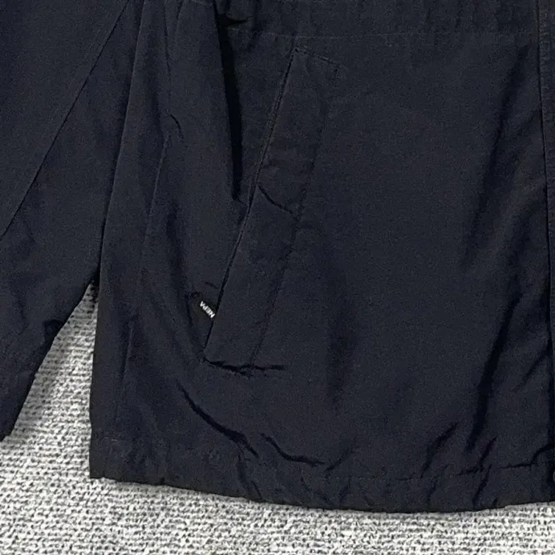 네파 남성 로고 기능성 바람막이 105 상품이미지3