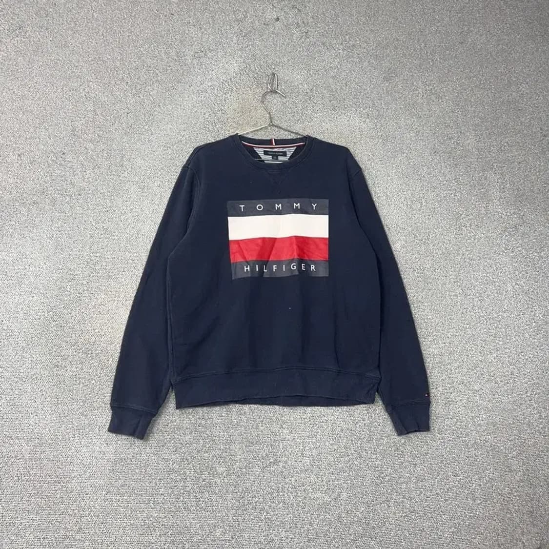 타미힐피거 빅로고 네이비 맨투맨 L 상품이미지1