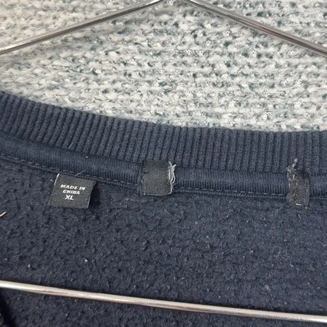 게스 빅로고 프린팅 네이비 맨투맨 XL 상품이미지3