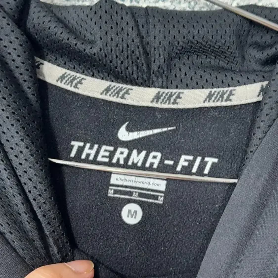 나이키 써마핏 올블랙 캐주얼 기능성 남성 후드티 M 상품이미지3