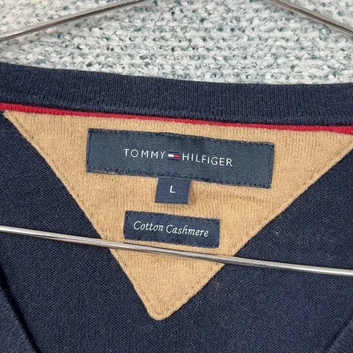 타미힐피거 네이비 코튼 캐시미어 브이넥 니트 L 상품이미지3