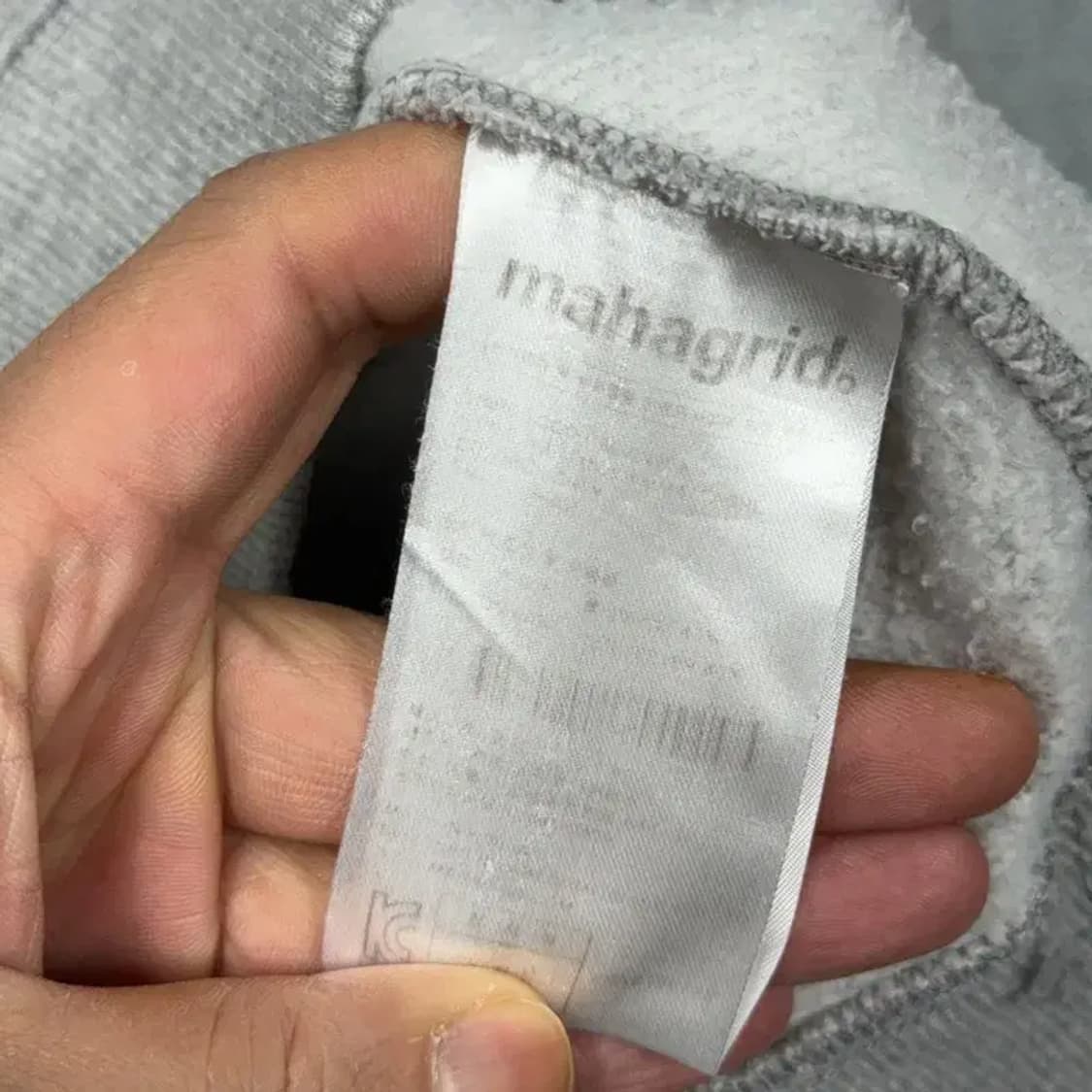 마하그리드 로고 프린팅 그레이 맨투맨 L 상품이미지4