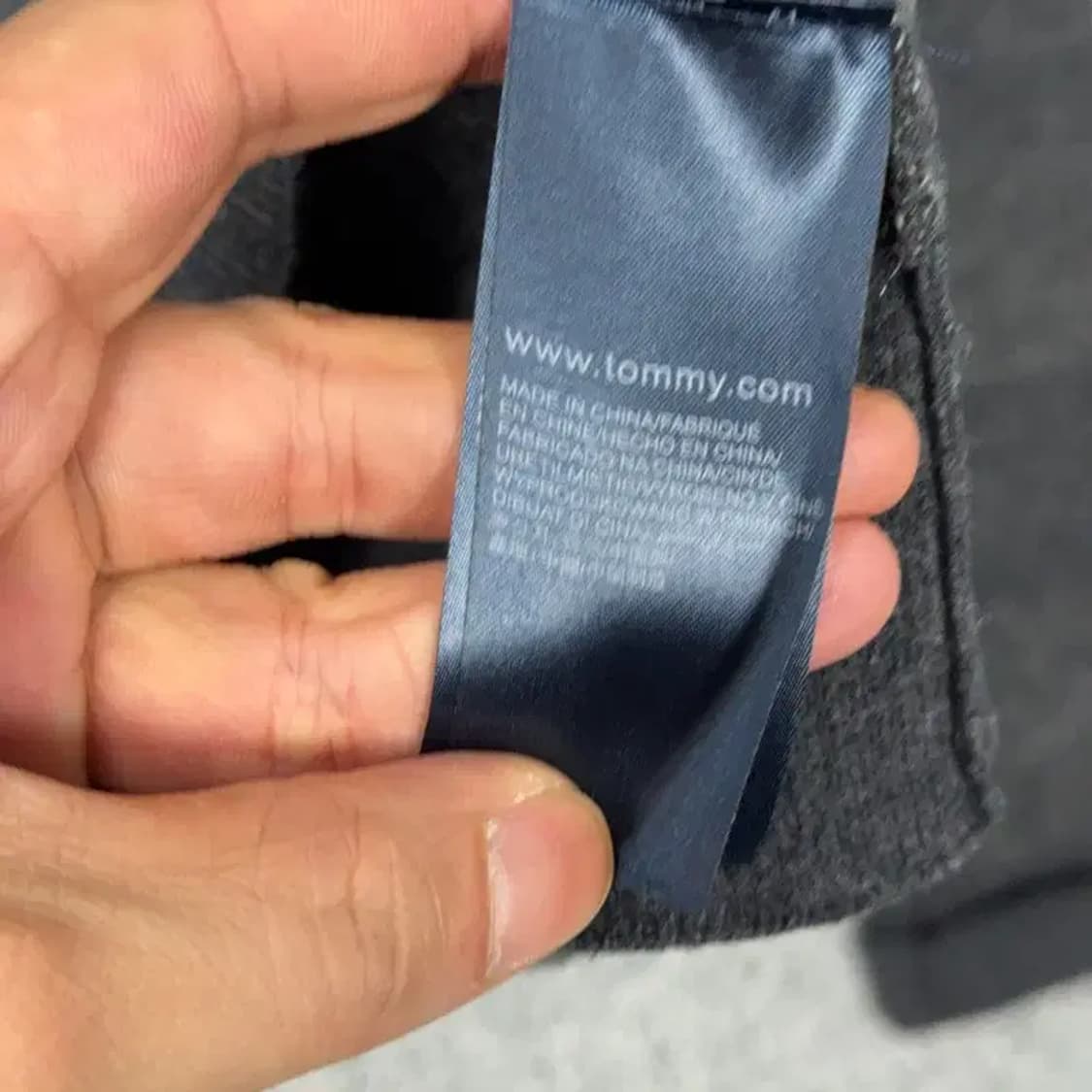 타미힐피거 그레이 스트라이프 로고 니트 XL 상품이미지4