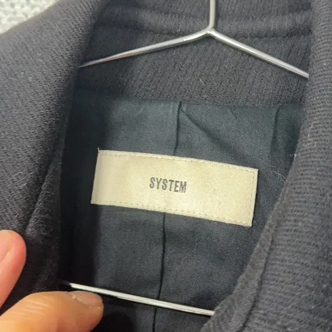 한섬 시스템 블랙 울 숏 코트 82-94-160 상품이미지5