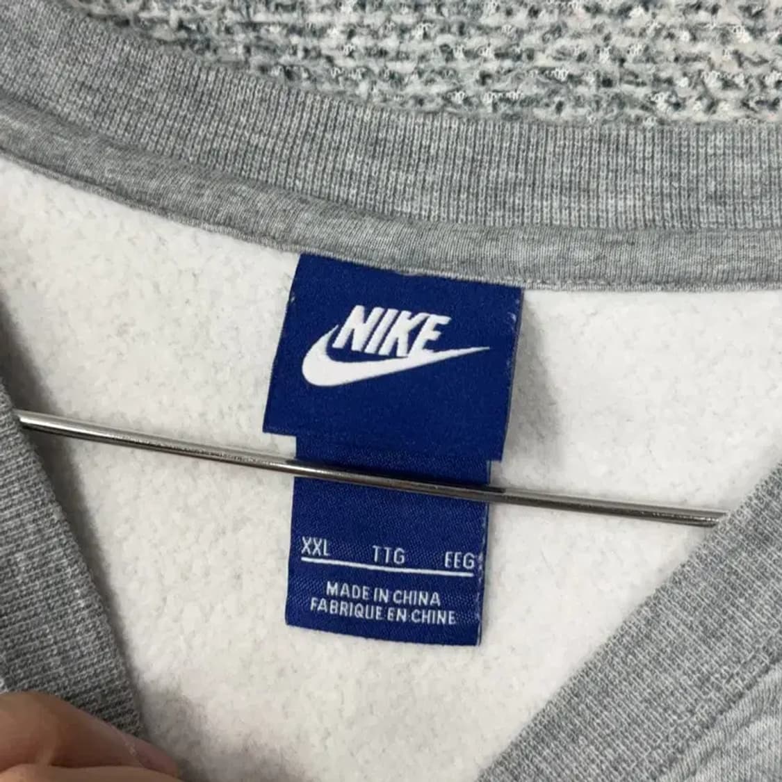 나이키 로고 스우시 빅사이즈 그레이 맨투맨 XXL 상품이미지3