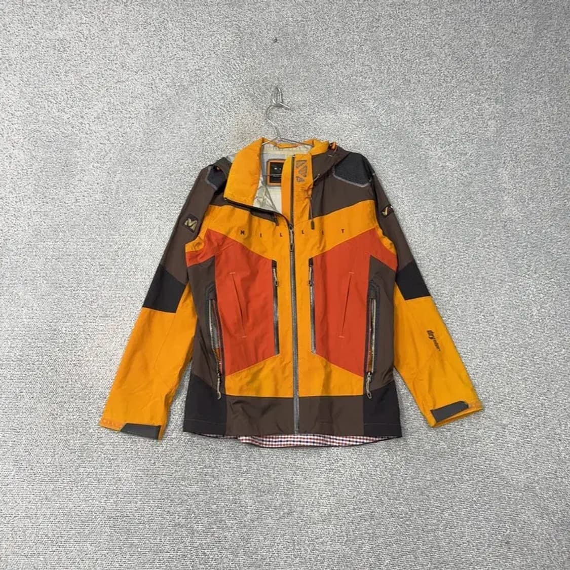 밀레 드라이엣지 오렌지 멀티컬러 기능성 운동 등산 바람막이 100 상품이미지1