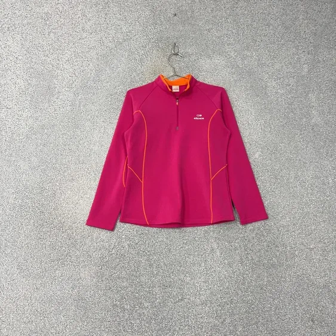 아이더 핑크 로고 기능성 등산 운동 긴팔티 M 상품이미지1