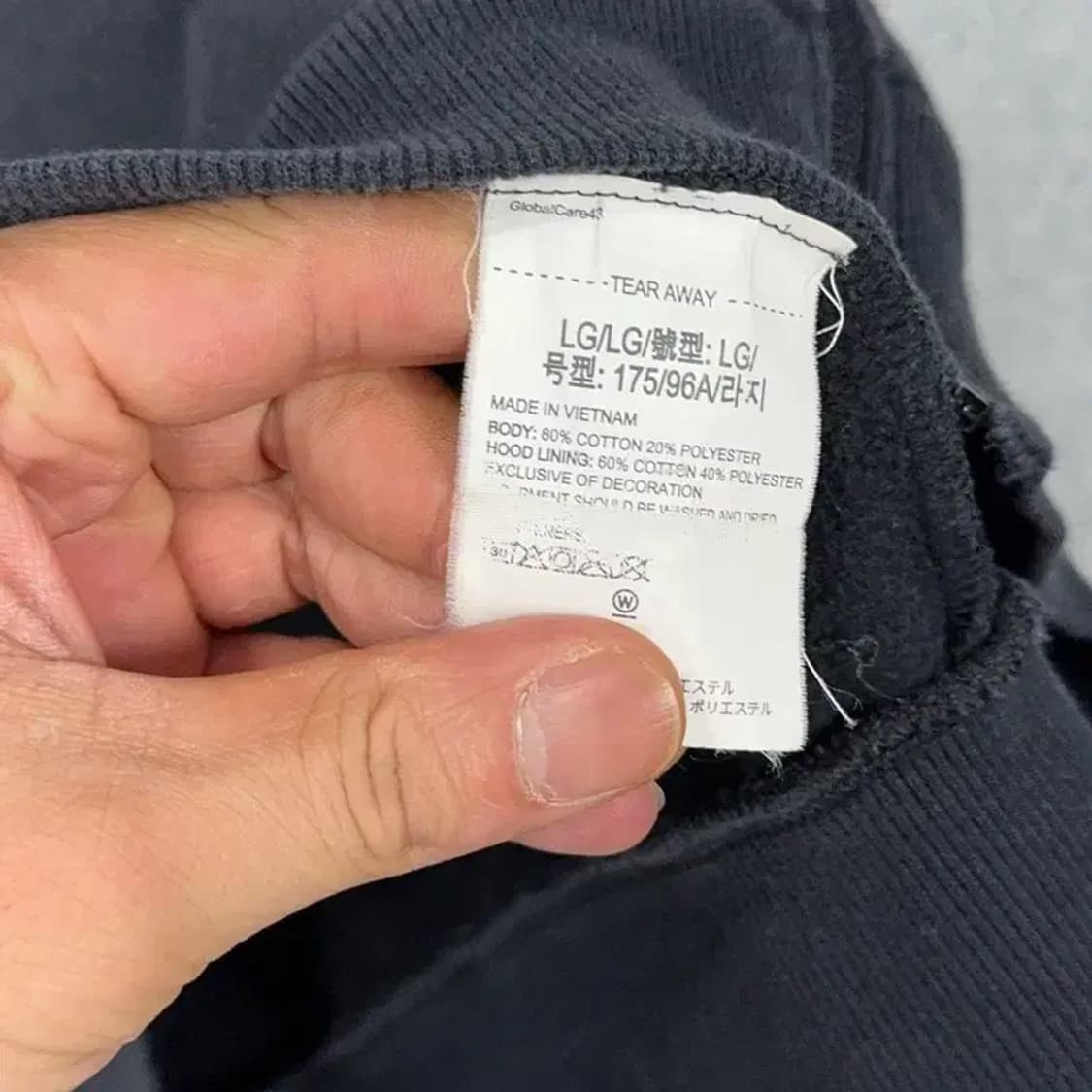 언더아머 심플 로고 블랙 후드집업 L 상품이미지4