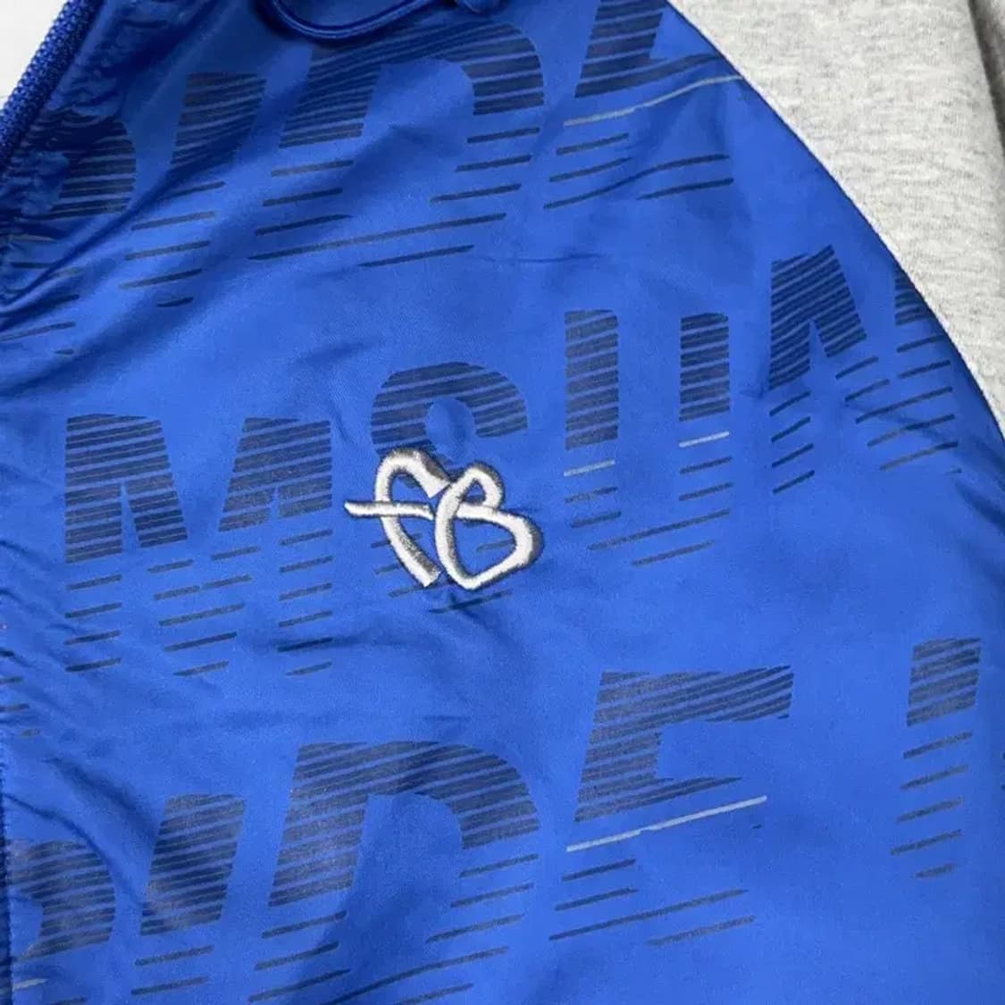 후부 자수 로고 빈티지 후드집업 100 상품이미지3