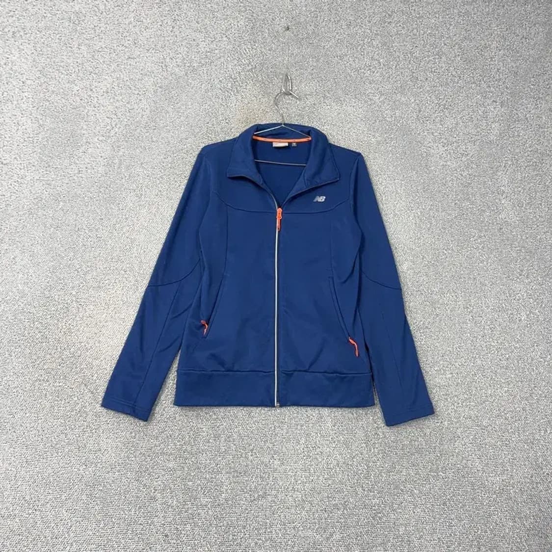 뉴발란스 네이비 로고 여성 기능성 집업 저지 95 상품이미지1