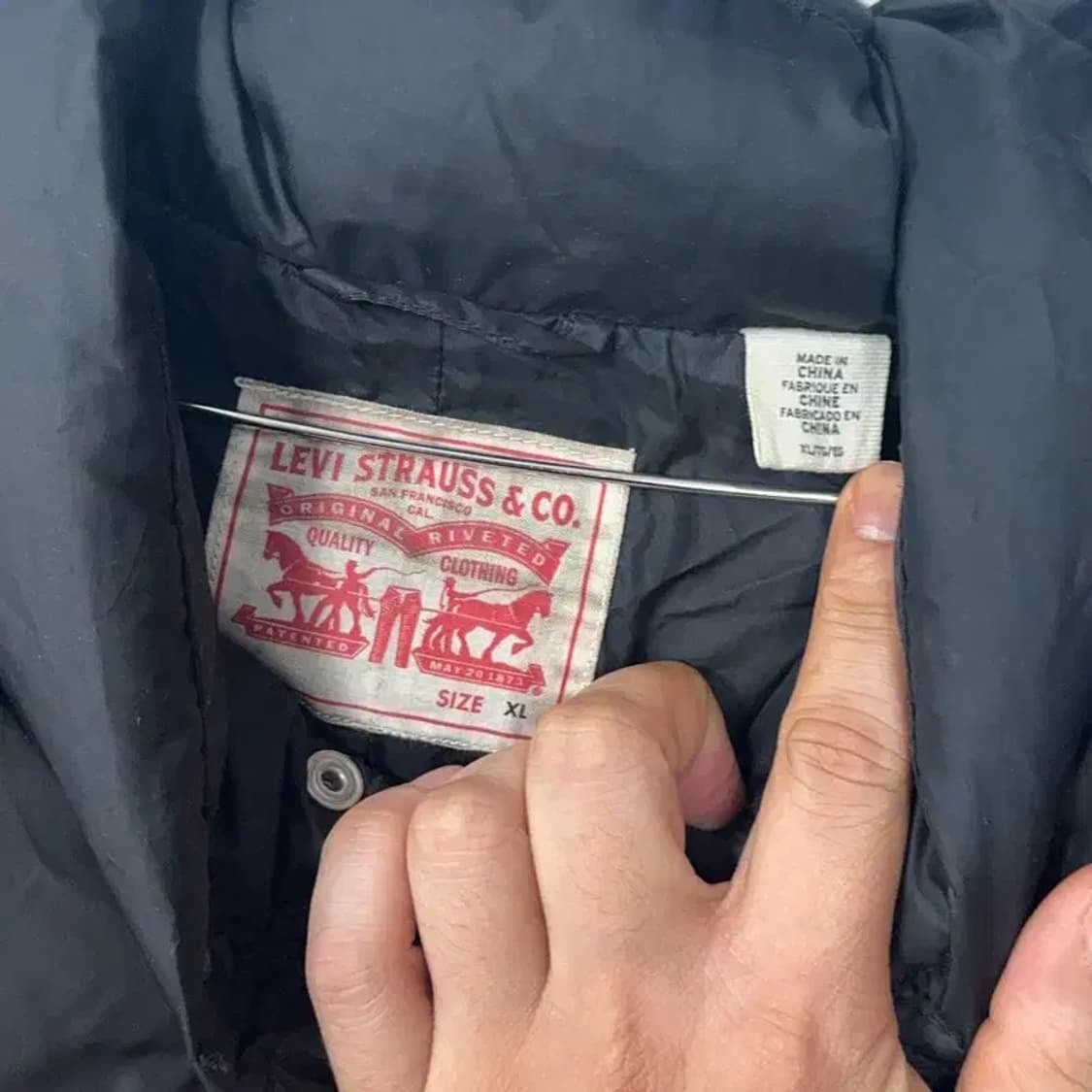 리바이스 로고 블랙 롱패딩 XL 상품이미지3