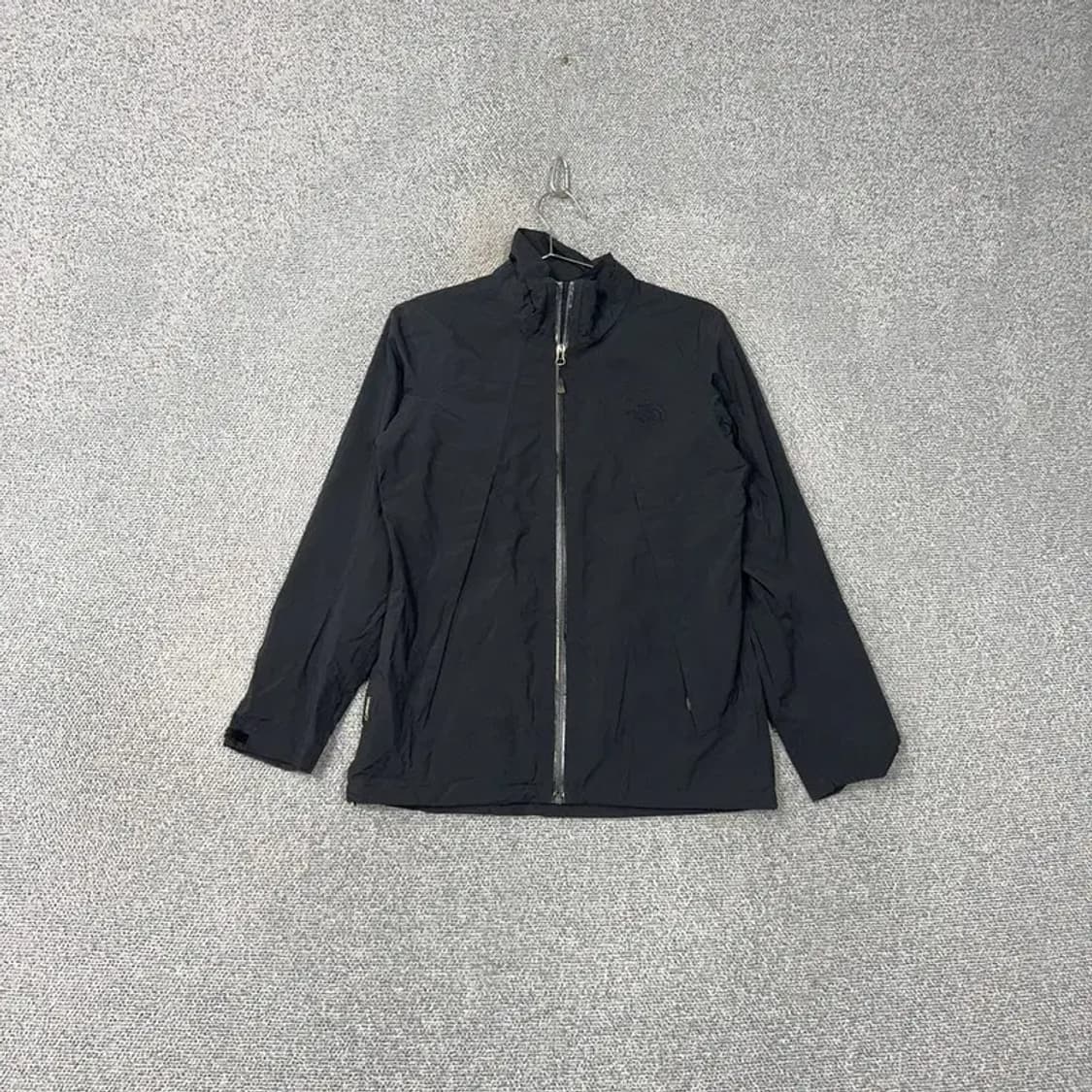 노스페이스 여성 로고 고어텍스 올블랙 바람막이 85 상품이미지1