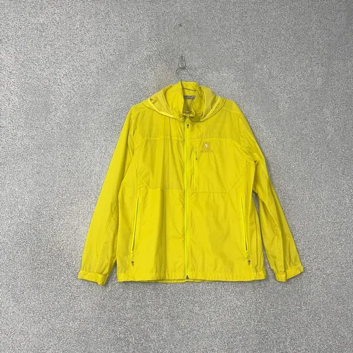 블랙야크 옐로우 로고 기능성 바람막이 105 상품이미지1