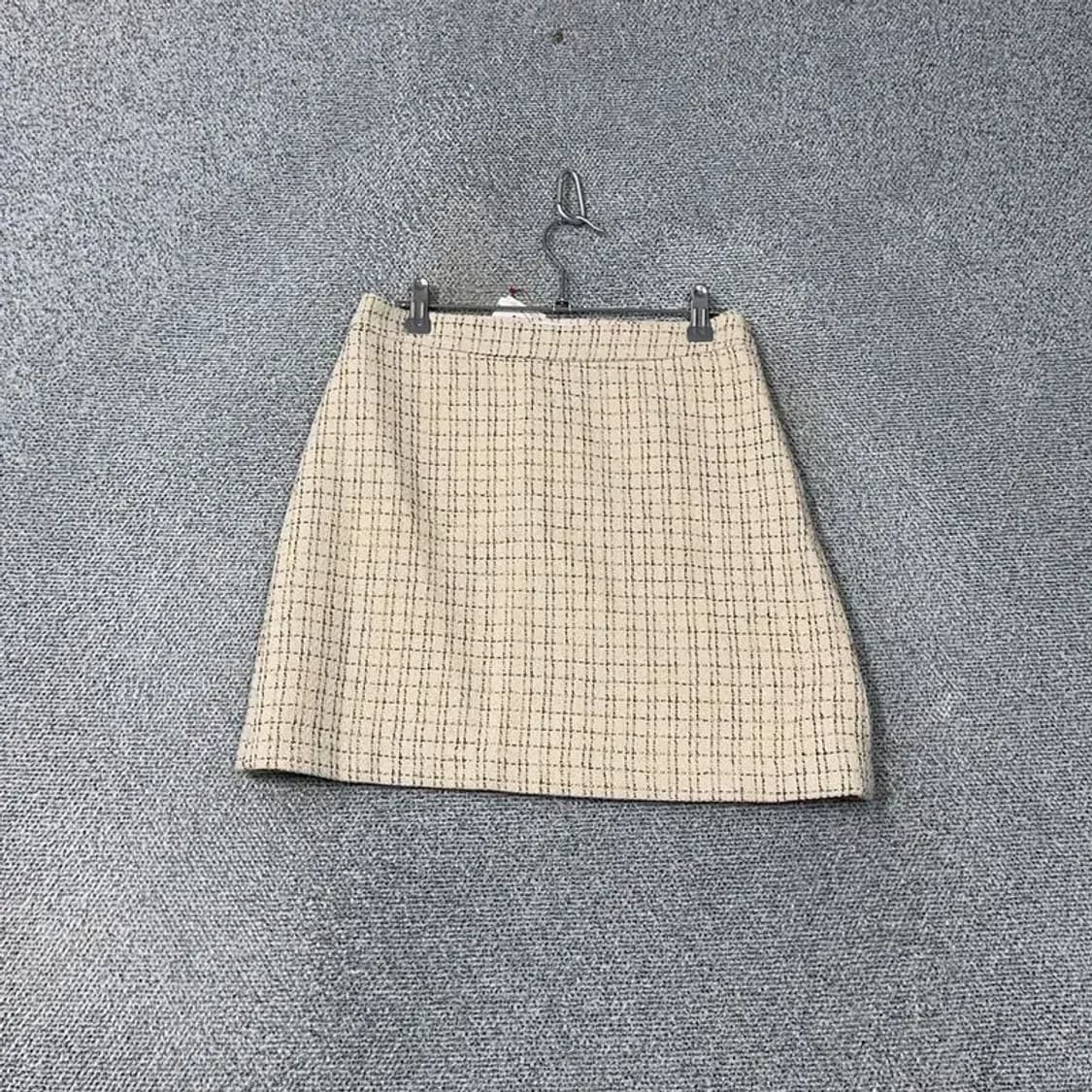[새상품] 스파오 체크 베이지 미니스커트 27 상품이미지1