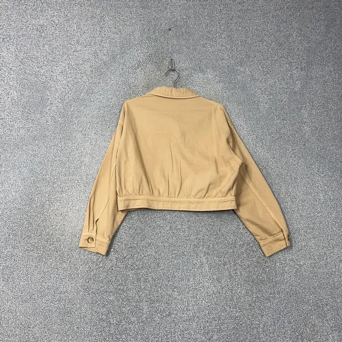 자라 베이지 여성 클래식 크롭 코튼 트러커 자켓 S 상품이미지2