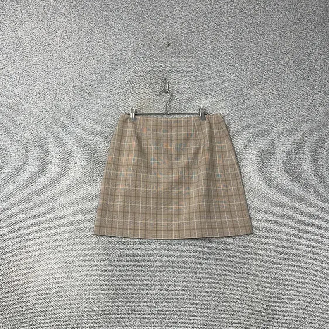 [새상품]스파오 여성 캐주얼 베이지 브라운 체크 스커트 L 상품이미지2