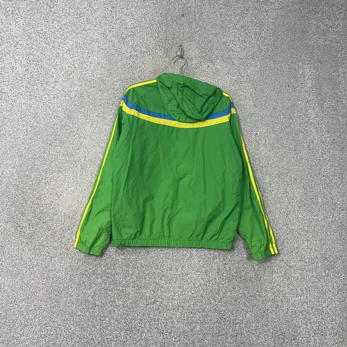 아디다스 로고 삼선 그린 바람막이 XL 상품이미지2