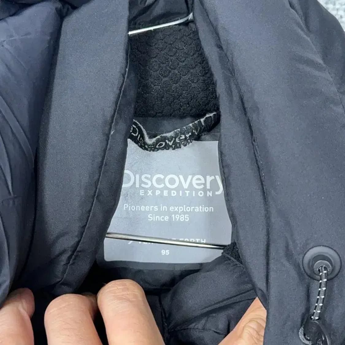 디스커버리 블랙 로고 다운 롱패딩 95 상품이미지7