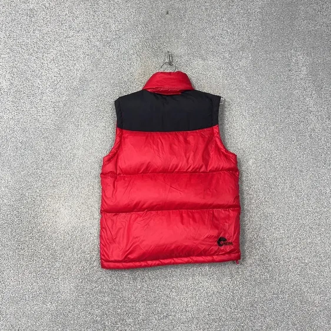 네파 덕다운 레드 패딩 조끼 85 상품이미지2
