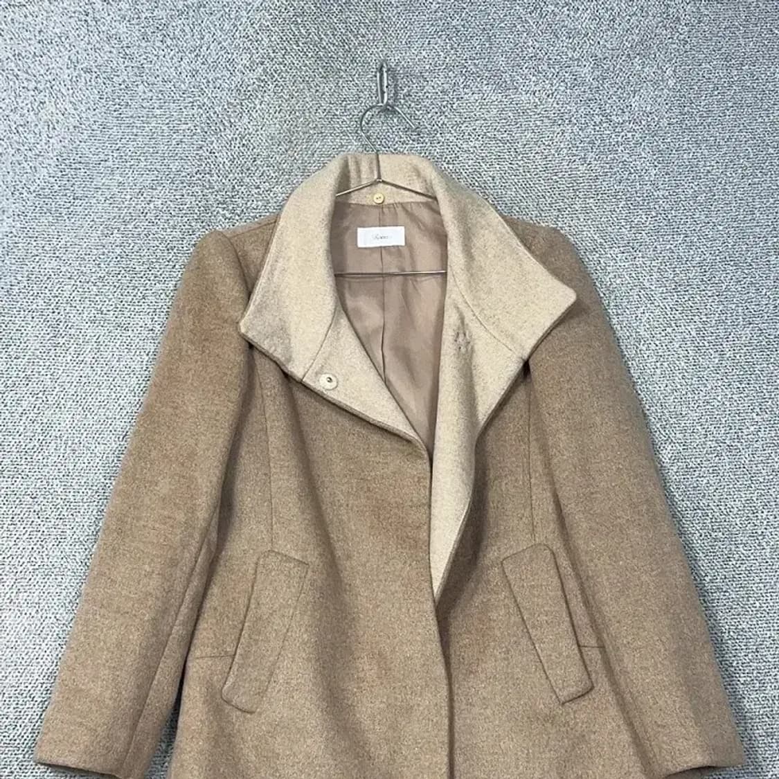 로엠 여성 베이지 울 코트 85-95 상품이미지3