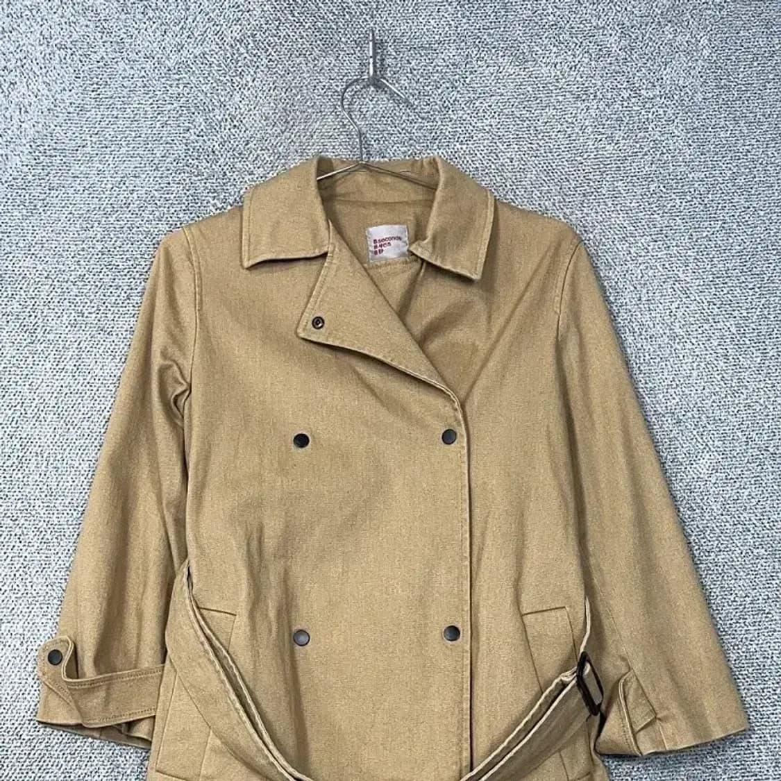 에잇세컨즈 벨티드 베이지 트렌치코트 S 상품이미지3