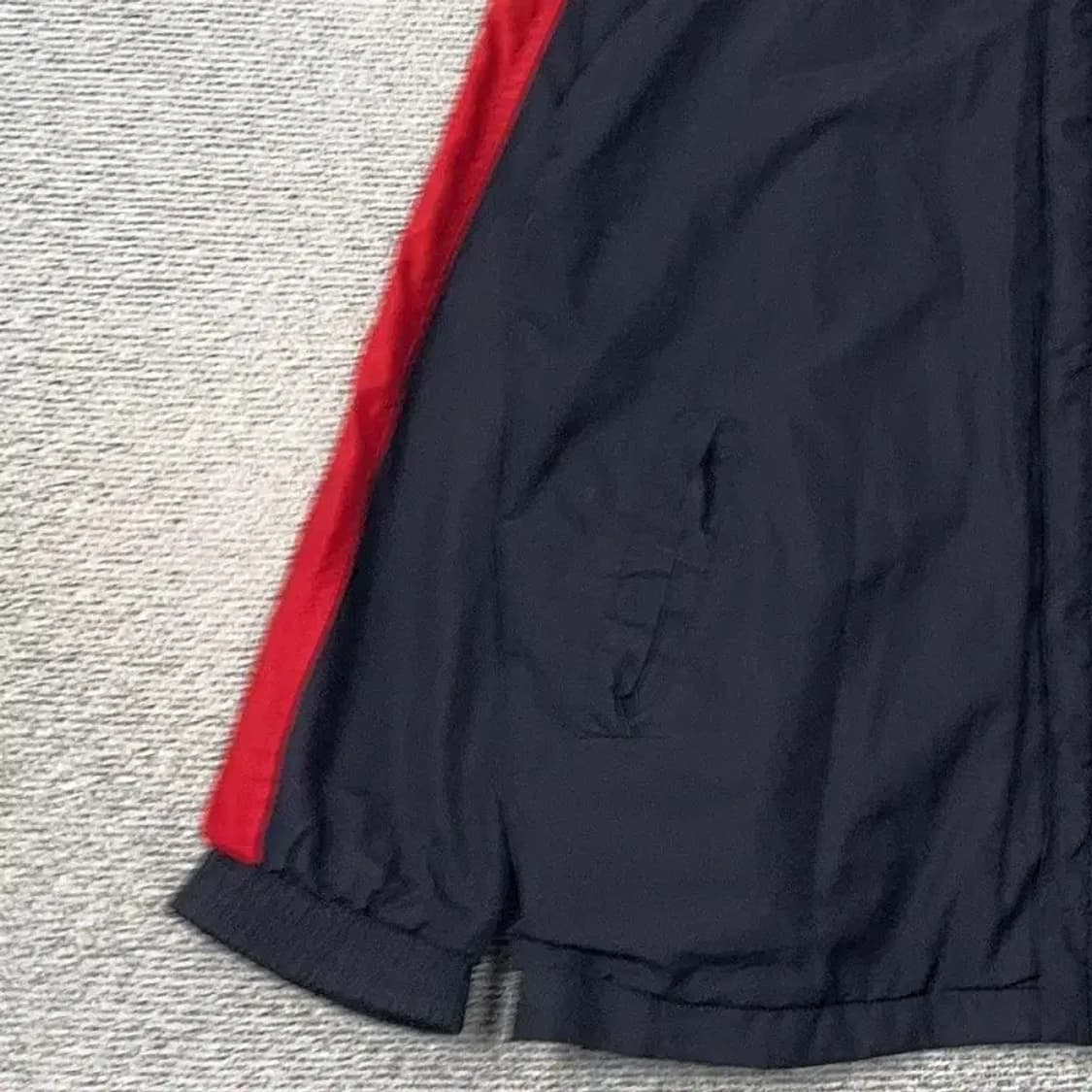 푸마 로고 빈티지 바람막이 XL 상품이미지3